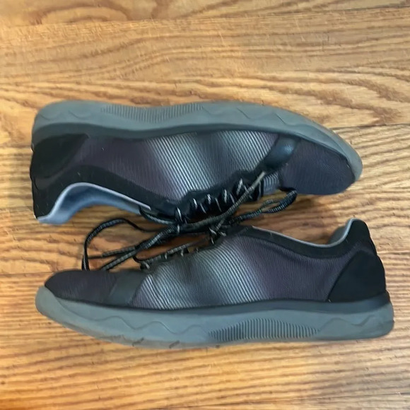 Clarks Cloudstepper Lace Up Ombre Sneakers size 8M - Picture 4 of 7